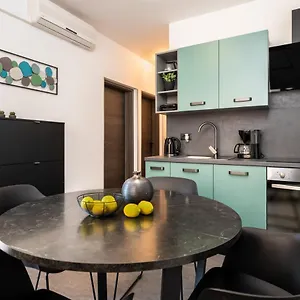  Apartment Valentino